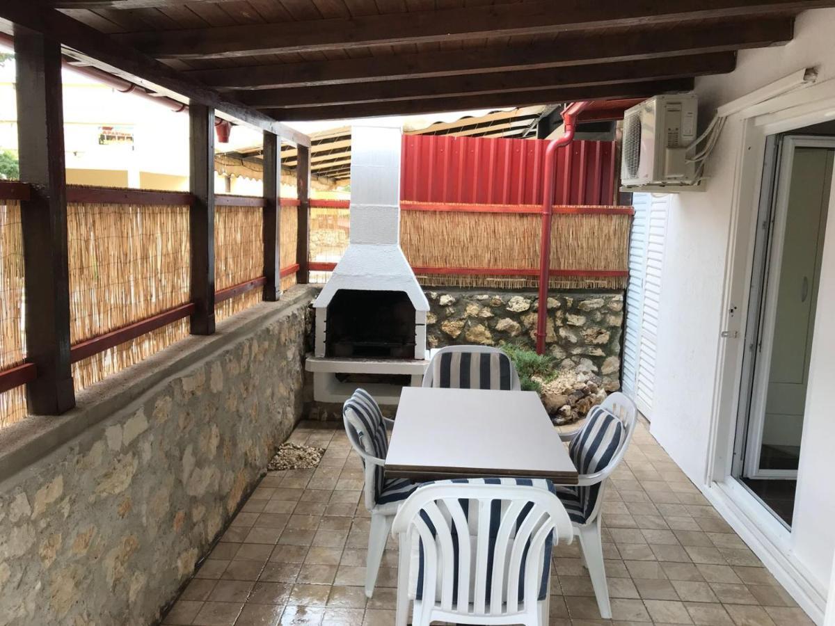Jurisic Apartments Novalja Luaran gambar