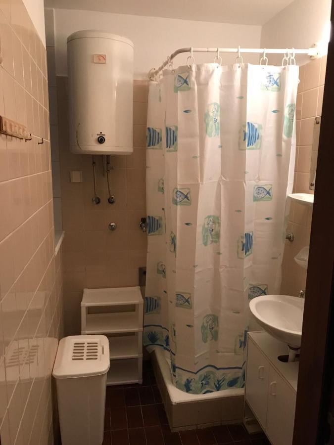 Jurisic Apartments Novalja Luaran gambar